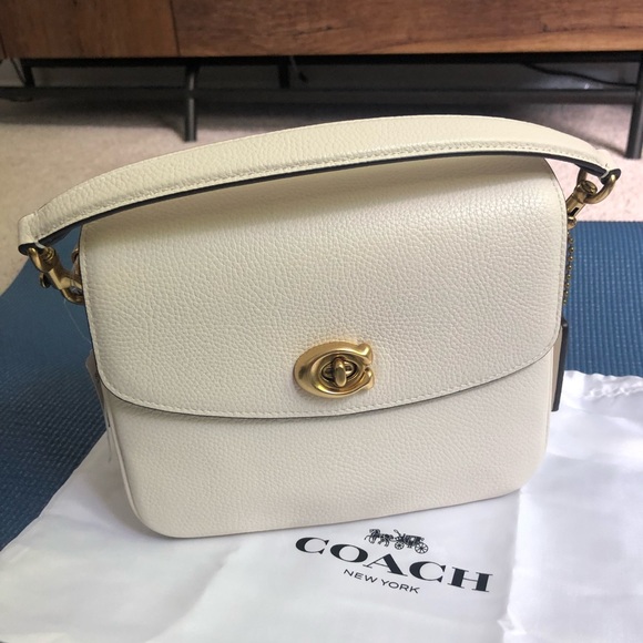 Coach Handbags - Coach Cassie 19 crossbody